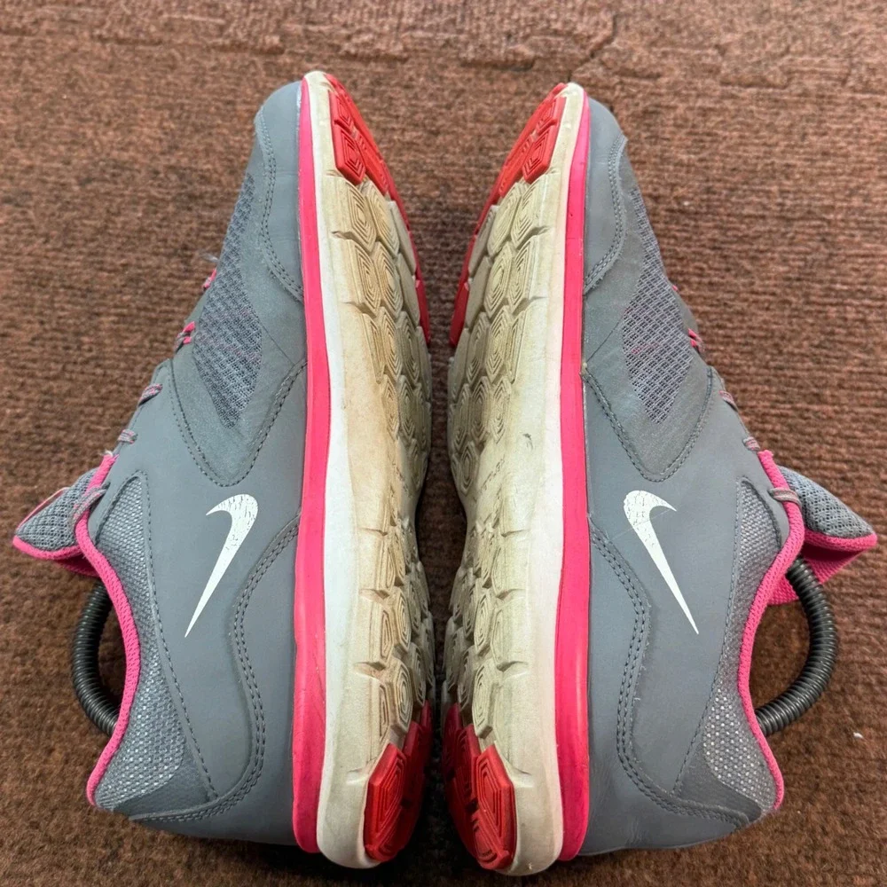 Nike Training Flex TR 5 Womens Dark Grey Pink Sneakers 724858-003 gym fit runner